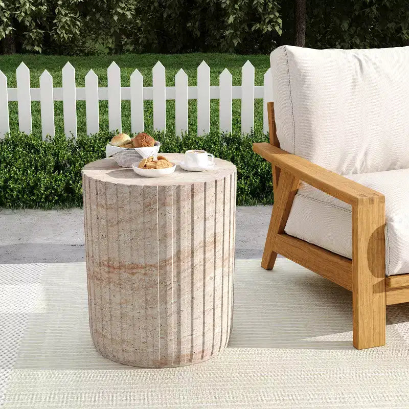 Christopher Knight Home Siani Outdoor Minimalist Cylinder Lightweight Concrete Side Table