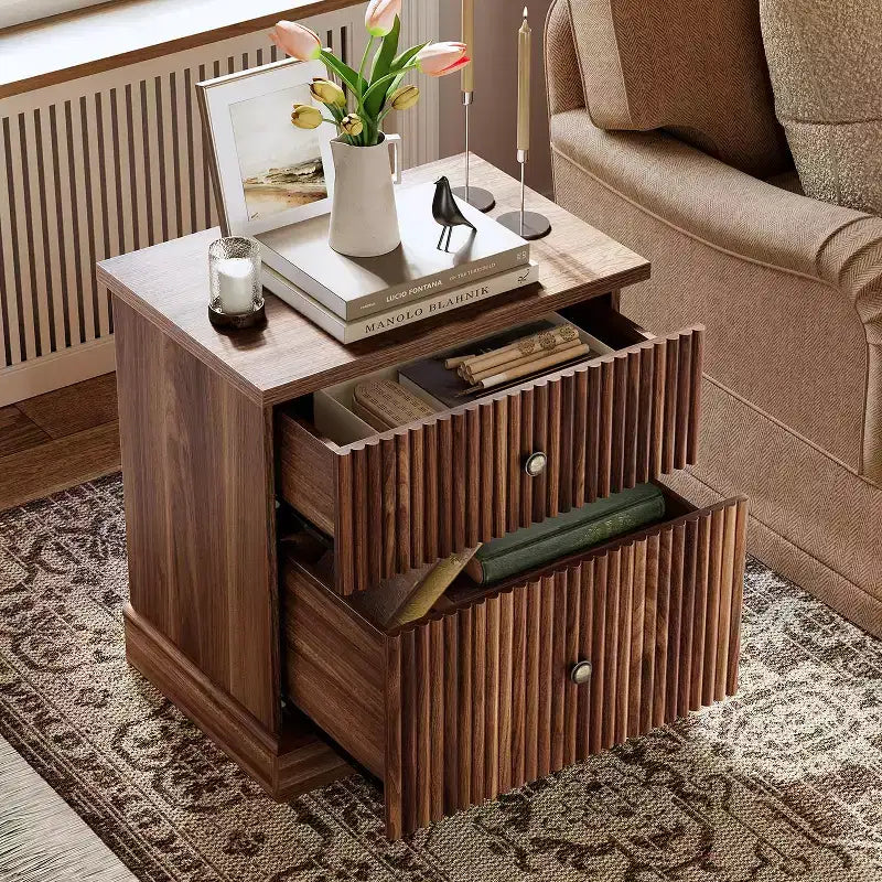 Fluted Drawer Nightstand,Mid-Century Modern Bedside Table with Curved Edge Base, Space-Saving Storage for Bedroom & Living Room
