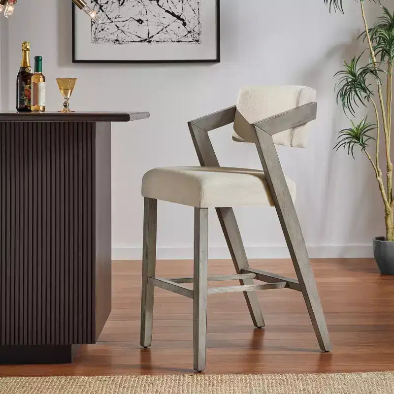 Whitefish Counter and Bar Stools - iNSPIRE Q