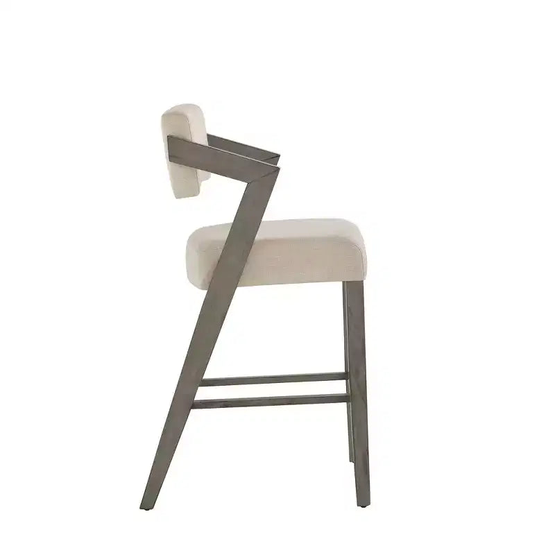 Whitefish Counter and Bar Stools - iNSPIRE Q