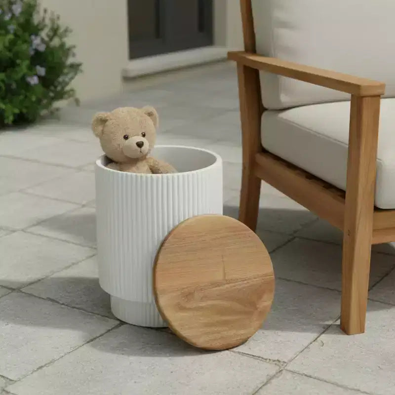 Christopher Knight Home Siriporn Modern Round Lightweight Concrete Patio Storage Side Table