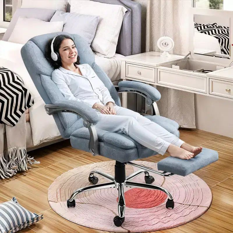 EROMMY Ergonomic Heated Massage Executive Chair