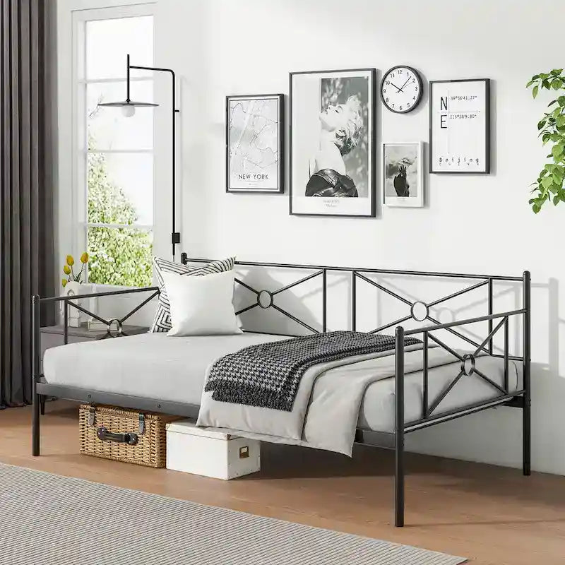 Costway Metal Daybed Frame Twin Size Slat Support Mattress Foundation
