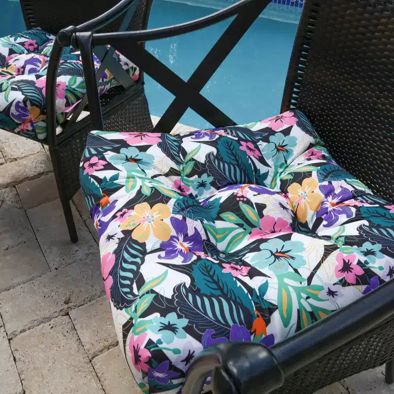 Vera Bradley 2pc 19x19 Outdoor Patio Chair Cushions