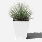 Veradek Pure Series Nobleton Plastic Planter