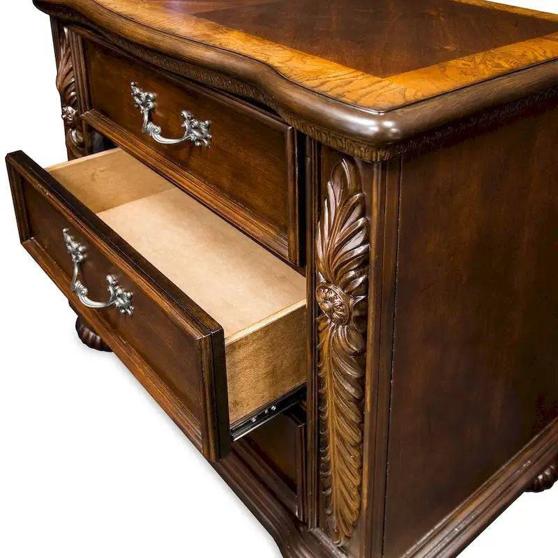 Ulis Traditional Cherry Solid Wood 3-Drawer Nightstand by Furniture of America