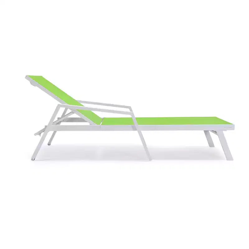 LeisureMod Marlin Modern White Aluminum Patio Chaise Lounge Chair with Arms and Square Fire Pit Side Table, Outdoor Seating for Patio, Deck, Poolside