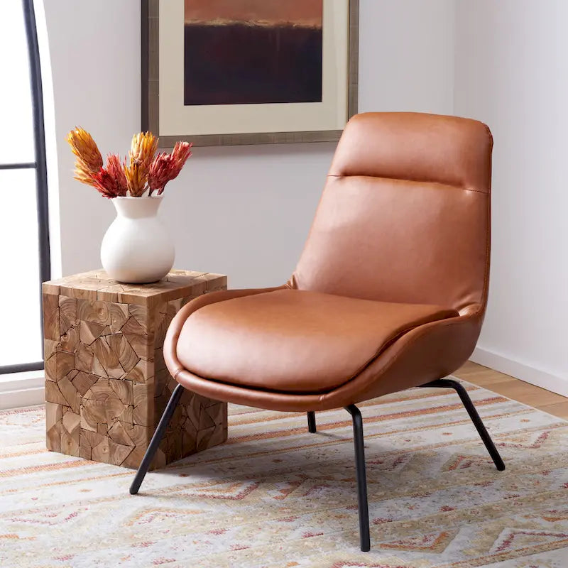 SAFAVIEH Emilia Accent Chair - 24 W x 28 D x 32 H - 24Wx28Dx32H
