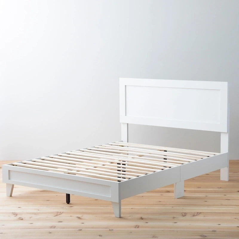 Brookside Leah Classic Wood Platform Bed