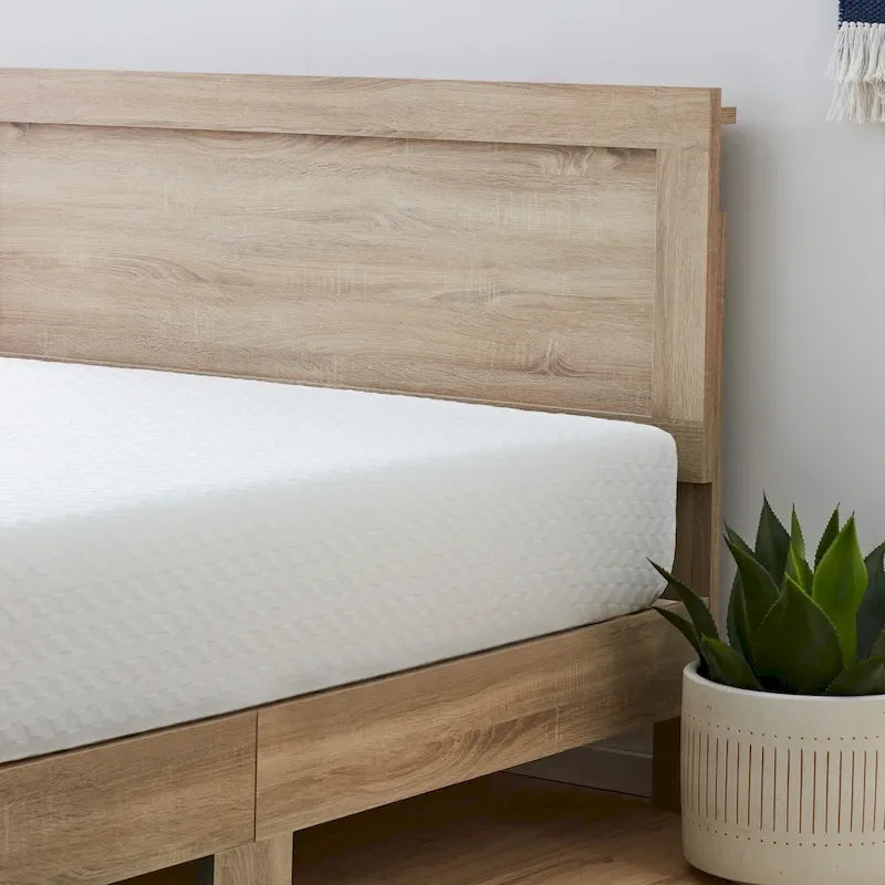 Brookside Leah Classic Wood Platform Bed