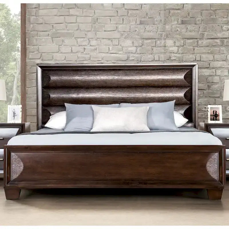 Furniture of America Chase Modern Rounded Wood Panel Bed